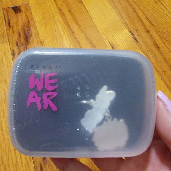 ZUMBA fitness zmoji keychain - Picture 2 of 3